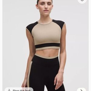 Lululemon Athletica Black and Tan Crop Top